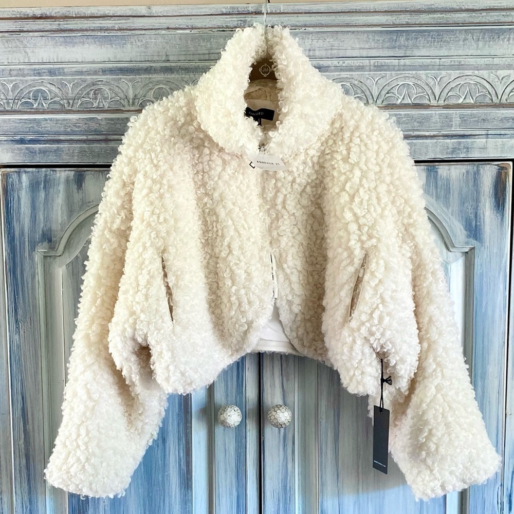 FOREVER 21 Vanilla Faux Shearling Cropped Moto Jacket - Picture 5 of 15